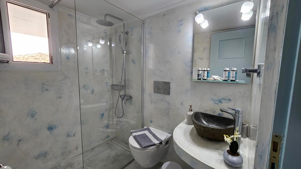 Bayview Villa With Jaccuzi - Milos Zefiría Eksteriør billede