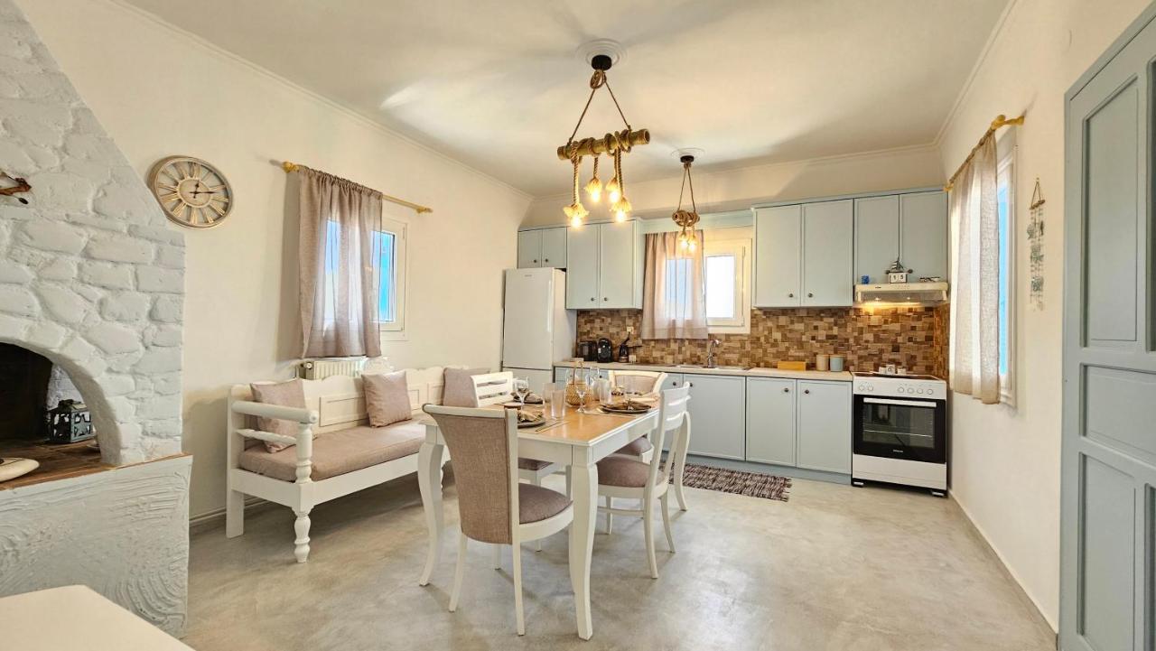 Bayview Villa With Jaccuzi - Milos Zefiría Eksteriør billede