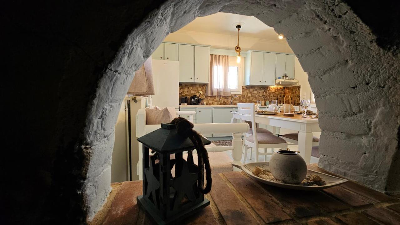 Bayview Villa With Jaccuzi - Milos Zefiría Eksteriør billede