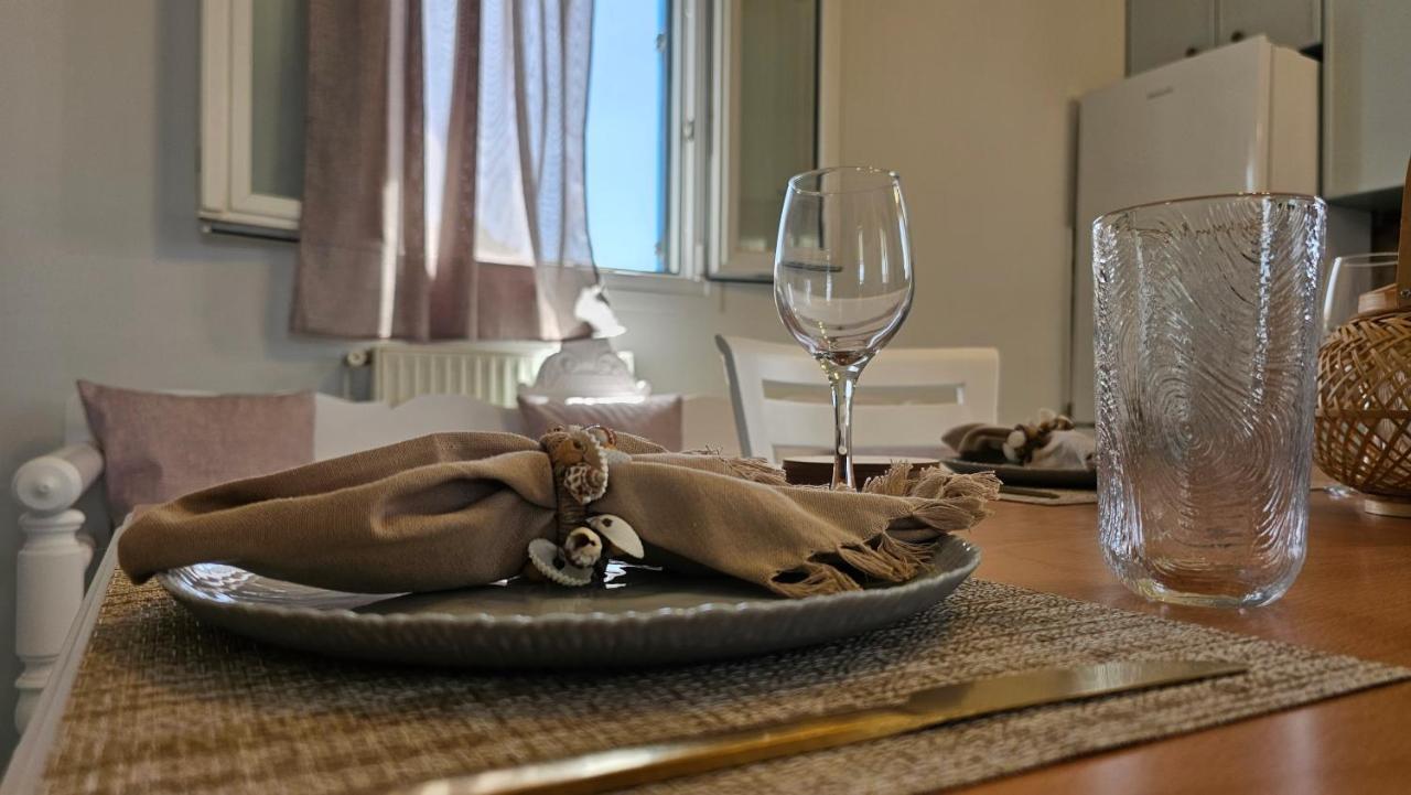 Bayview Villa With Jaccuzi - Milos Zefiría Eksteriør billede