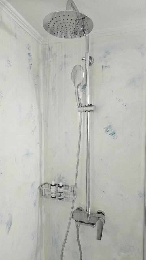 Bayview Villa With Jaccuzi - Milos Zefiría Eksteriør billede